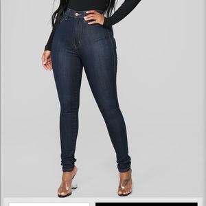Fashion Nova classic high waist skinny jeans